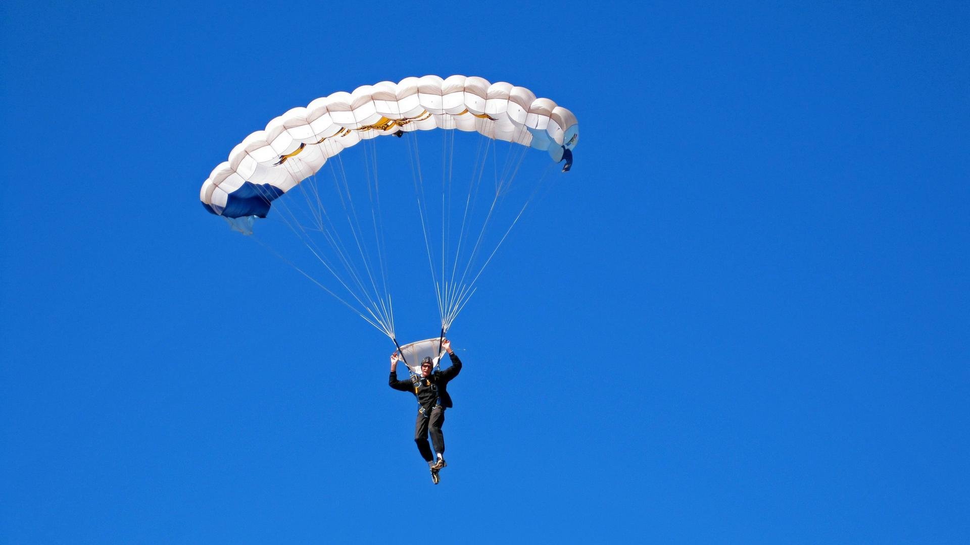 中国香港队的未来：如何借助团体赛事提升球队协作和心理素质，香港队员